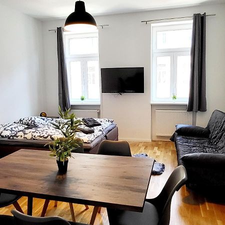 Sunny Apartment With 1 Balcony Wien Exterior foto